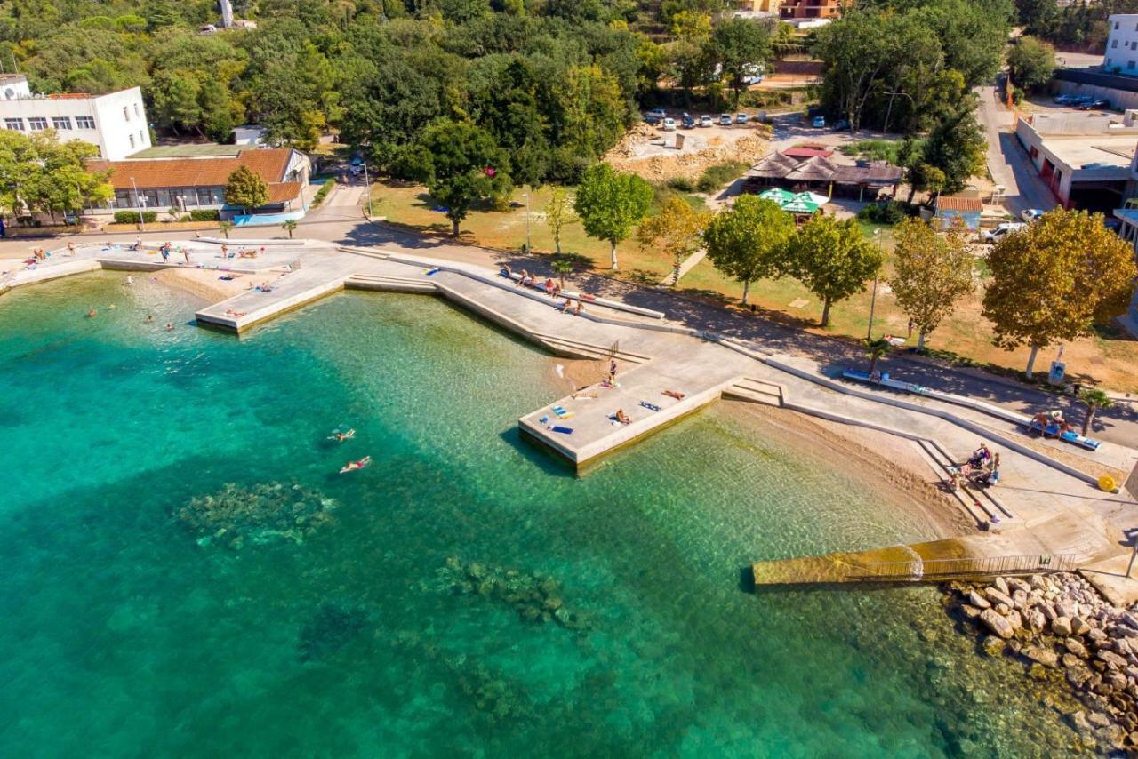Villa Ada مالينسكا المظهر الخارجي الصورة